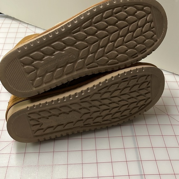 KOOLABURRA by UGG "Advay" Urban/Boho Chestnut Tan Suede Round Lace Up Boots 10 - Picture 8 of 16